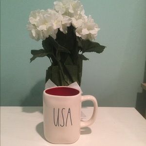 Rae Dunn “USA” coffee/tea mug